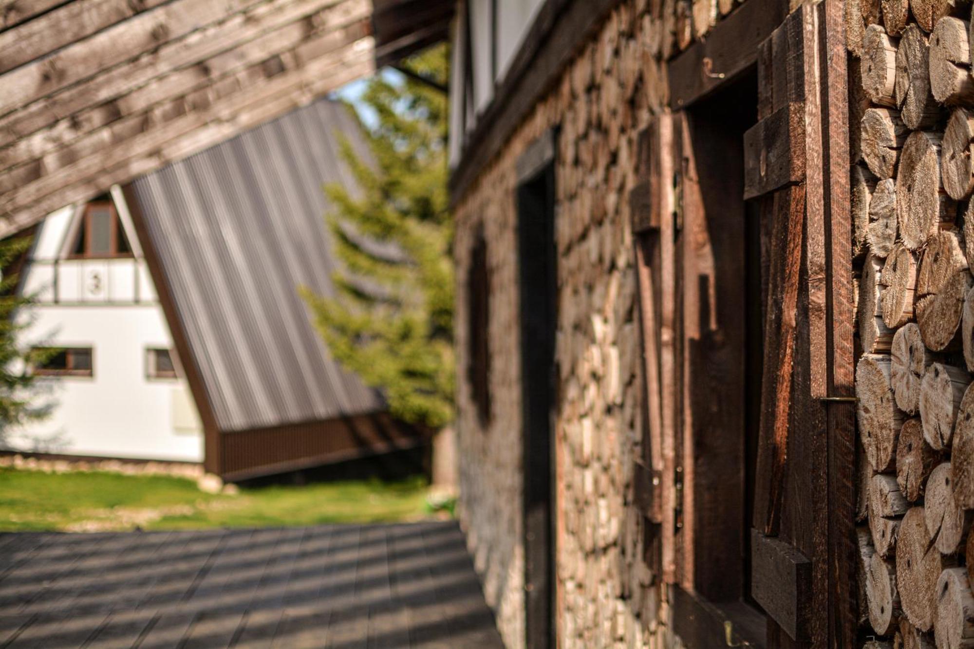 Cabanele Pasi Liberi Tău Bistra Exterior foto